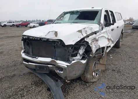 2018 Ram 2500 Tradesman 4X4 8' Box из США, поврежденный, VIN 3C6UR5HL2JG364508